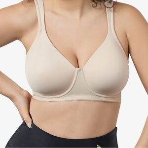 LeadingLady Bridigette full coverage light padding wirefree tshirt bra white 46C